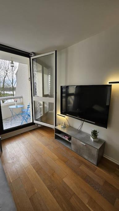 Chambres D'Hotes "The Lake House" - 20 Min To Paris By Metro Creteil Luaran gambar