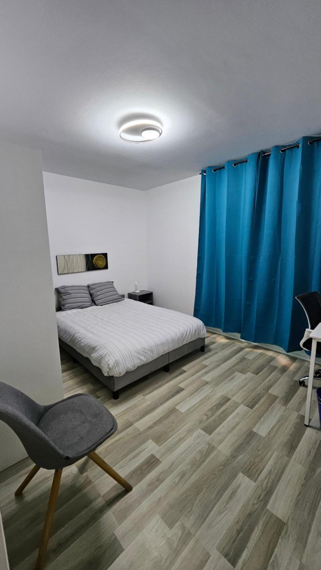 Chambres D'Hotes "The Lake House" - 20 Min To Paris By Metro Creteil Luaran gambar