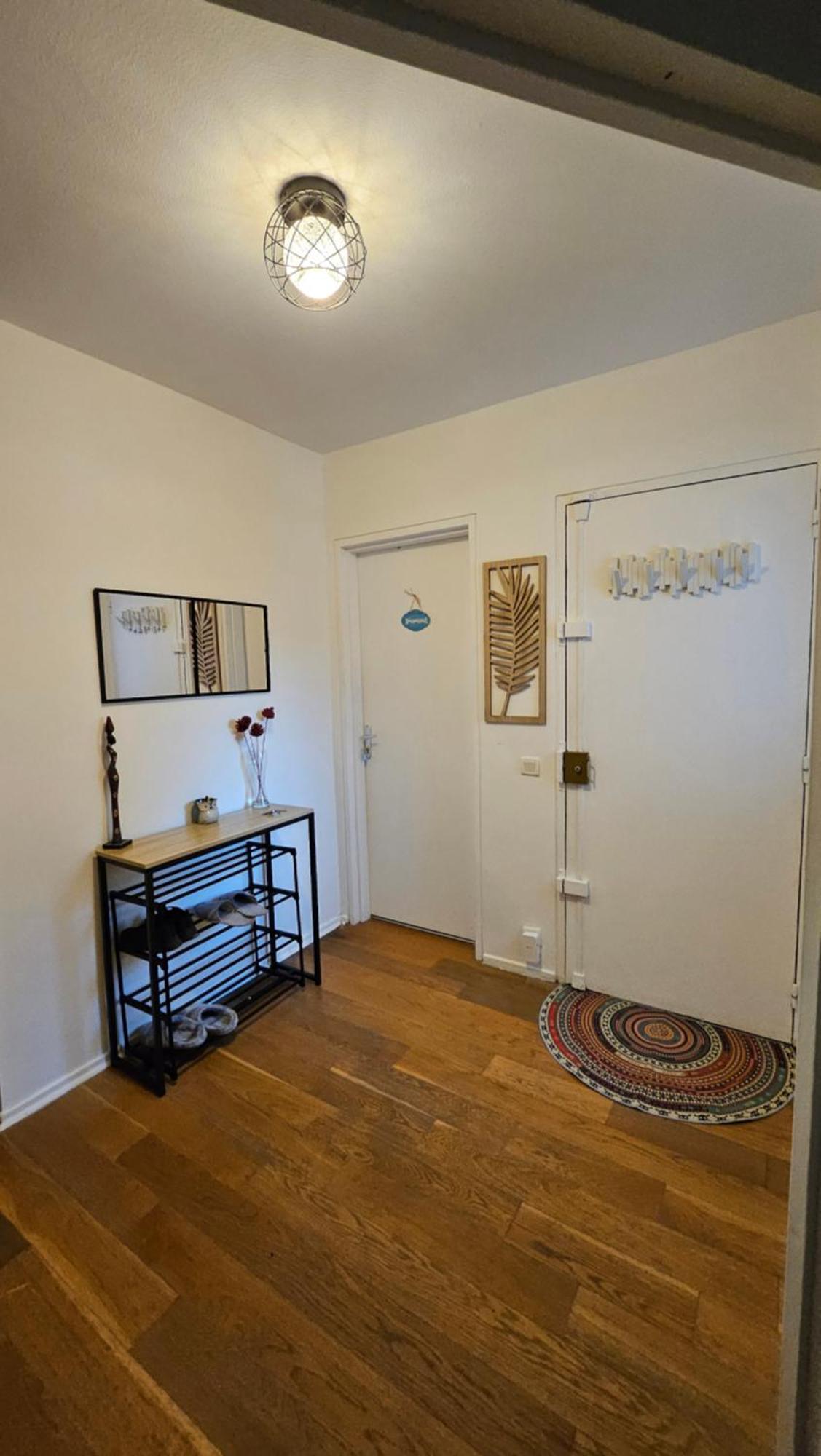 Chambres D'Hotes "The Lake House" - 20 Min To Paris By Metro Creteil Luaran gambar